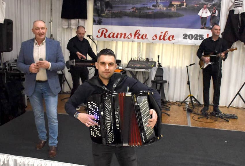 Ramci i njihovi gosti razveselili se uz pjesme, nošnje i običaje starog kraja