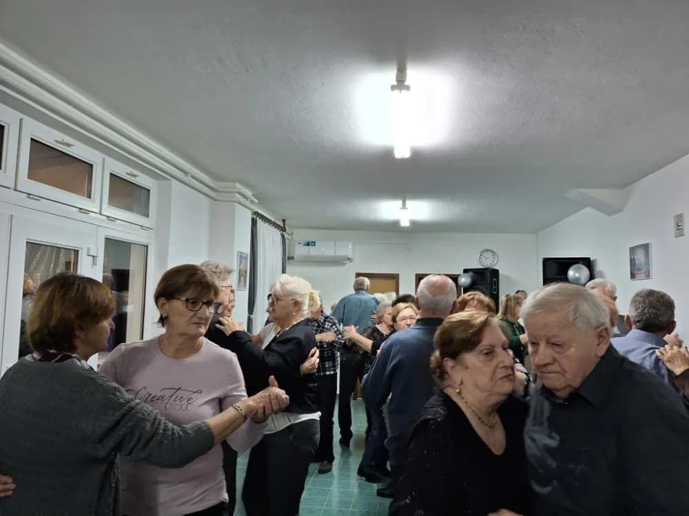 Velički umirovljenici imali svoju novu zabavu - najavili slijedeću uz blagdane i pod maskama