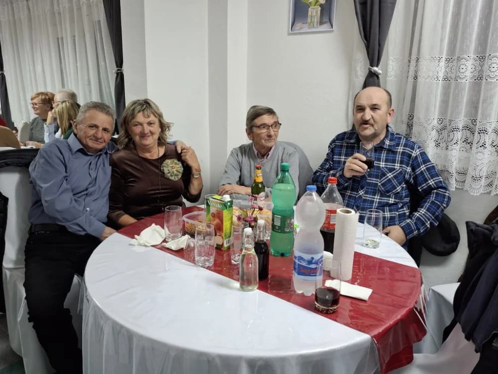 Velički umirovljenici imali svoju novu zabavu - najavili slijedeću uz blagdane i pod maskama