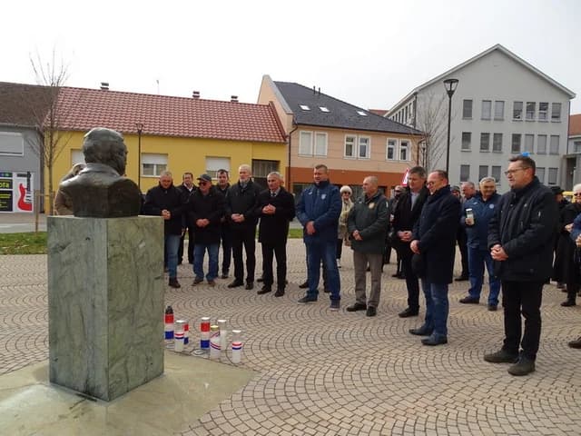 GRAD POŽEGA – Obilježen Dan međunarodnog priznanja RH i Dan mirne reintegracije hrvatskog Podunavlja