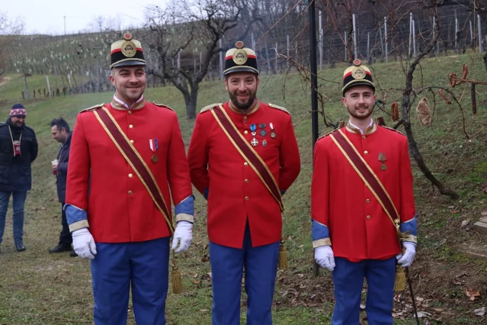 Na Požeškoj gori uz orezivanje trsova loze i blagoslov nazdravljeno novoj vinogradarskoj godini
