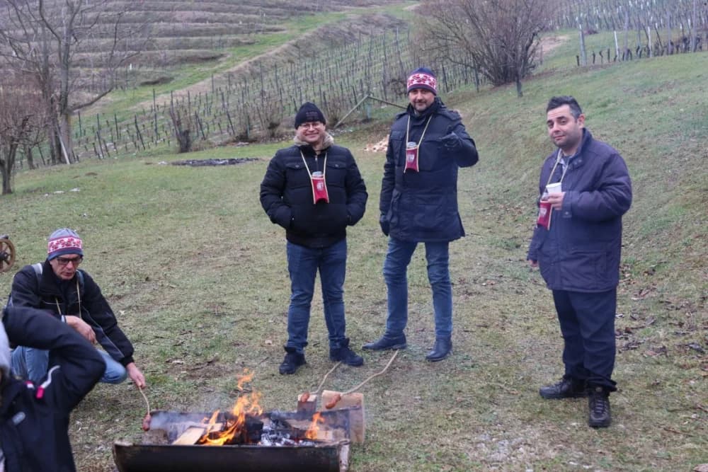Na Požeškoj gori uz orezivanje trsova loze i blagoslov nazdravljeno novoj vinogradarskoj godini