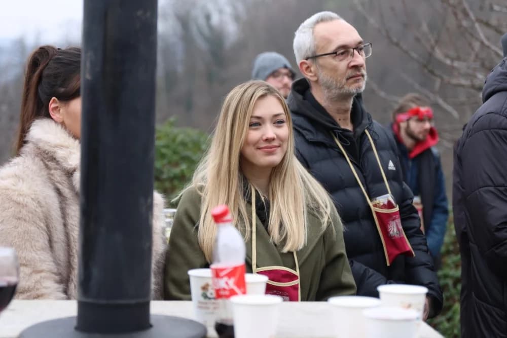 Na Požeškoj gori uz orezivanje trsova loze i blagoslov nazdravljeno novoj vinogradarskoj godini