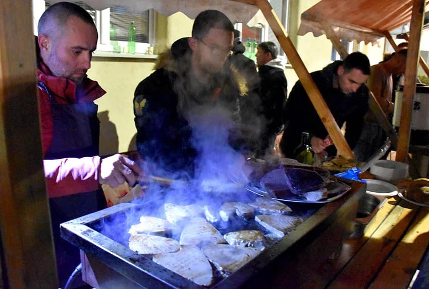 ODRŽANO TRADICIONALNO VINCELOVO UKUTJEVU: Okupili se ljubitelji tradicije i vrhunske vinske kapljice