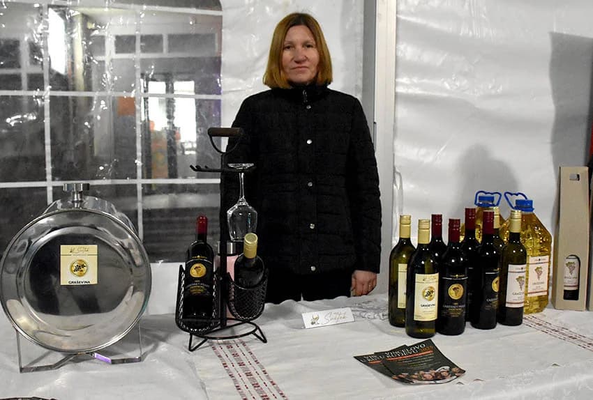 ODRŽANO TRADICIONALNO VINCELOVO UKUTJEVU: Okupili se ljubitelji tradicije i vrhunske vinske kapljice