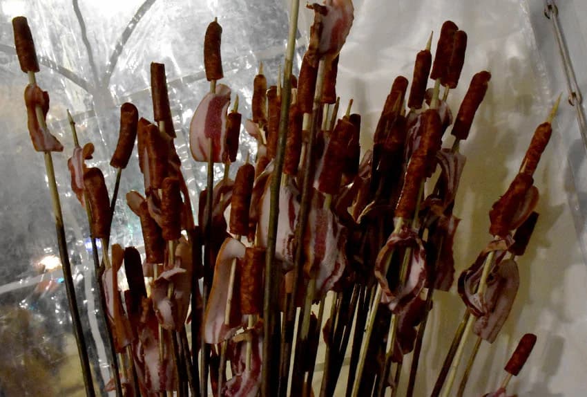 ODRŽANO TRADICIONALNO VINCELOVO UKUTJEVU: Okupili se ljubitelji tradicije i vrhunske vinske kapljice