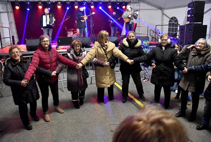 ODRŽANO TRADICIONALNO VINCELOVO UKUTJEVU: Okupili se ljubitelji tradicije i vrhunske vinske kapljice