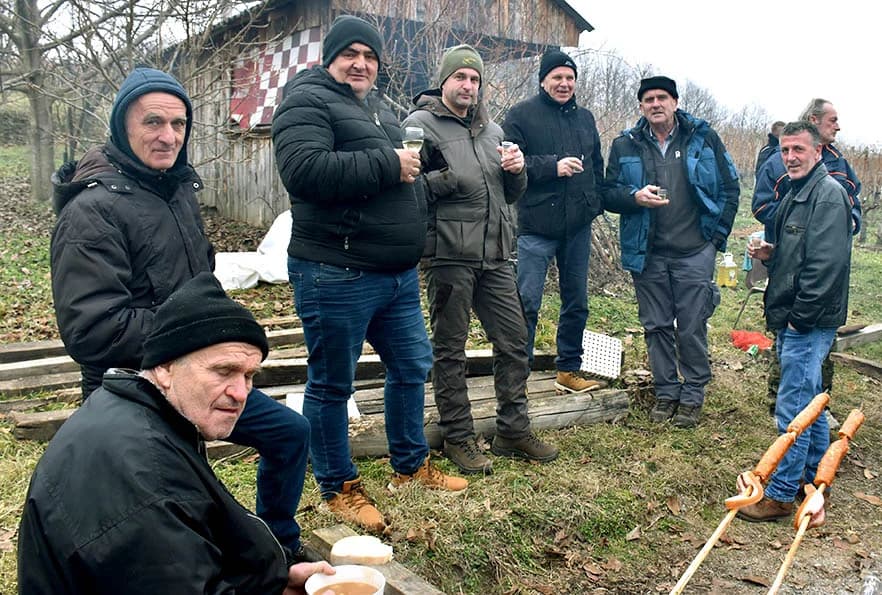 VINCELOVO NA VINKOMIRU SLAVIO DRAGO MAJSTOROVIĆ:  Zaželjeli obilan urod i kvalitetu graožđa