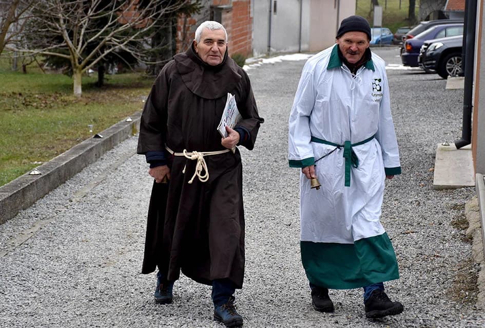 Uzvanici kod Zorice Tandare u slast pojeli kotao graha i tri stotine sarmi