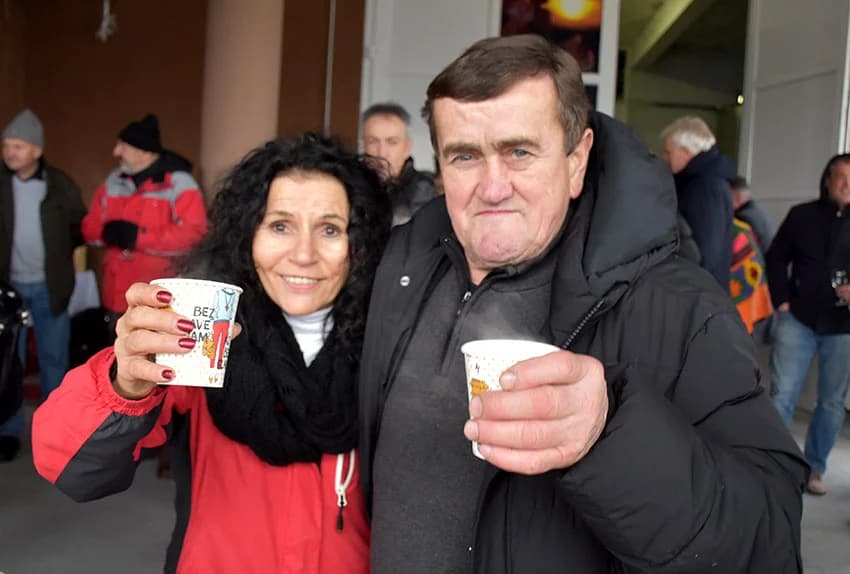 Uzvanici kod Zorice Tandare u slast pojeli kotao graha i tri stotine sarmi