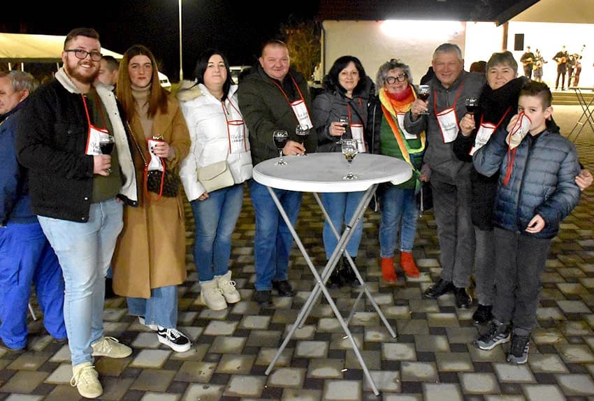 Peto i rekordno Vincelovo u Biškupcima