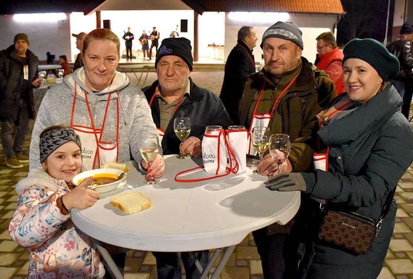 Peto i rekordno Vincelovo u Biškupcima