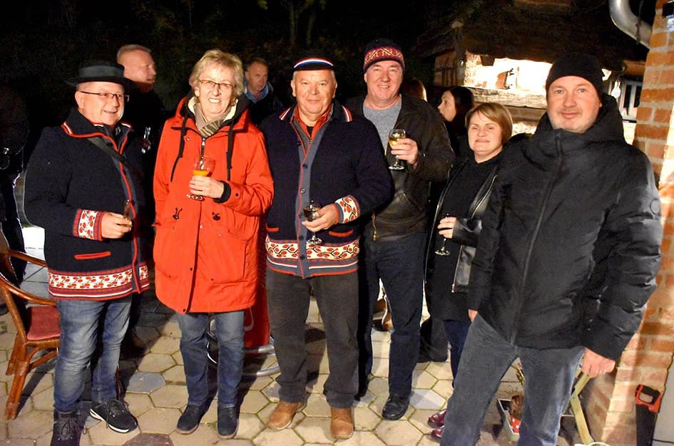 Pjevalo se kod Vukovićevih i na Sokolovcu u prigodi Vincelova