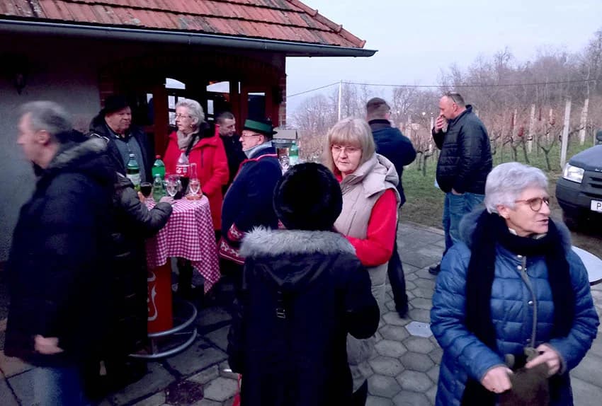 Pjevalo se kod Vukovićevih i na Sokolovcu u prigodi Vincelova