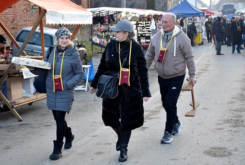 UZ ŠIMU JOVANOVCA I ŽETEOCE PROSLAVLJENO VINCELOVO U VETOVU: U slast ʼplanuloʼ 500 litara graha