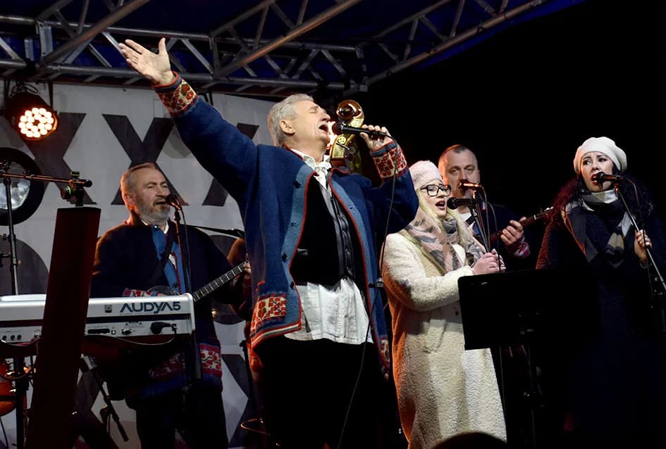 UZ ŠIMU JOVANOVCA I ŽETEOCE PROSLAVLJENO VINCELOVO U VETOVU: U slast ʼplanuloʼ 500 litara graha