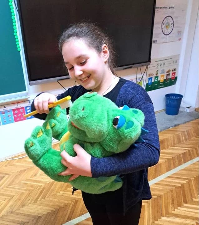 ČAGLINSKA OSNOVNA ŠKOLA: Upoznali učenike sa zdravljem zubi