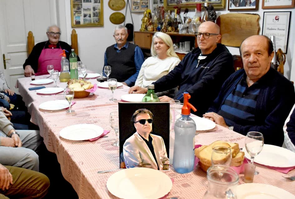PRIJATELJI SE OPRAŠTAJU OD ĆIRE GAŠPARCA: Zbogom legendo!