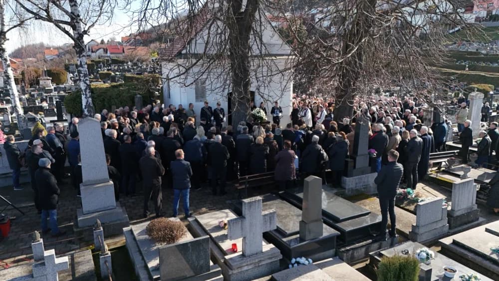 Požega se dostojanstveno oprostila od svoga Ćire