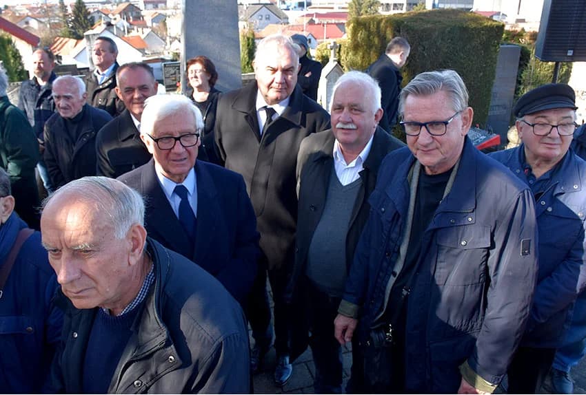 Požega se dostojanstveno oprostila od svoga Ćire