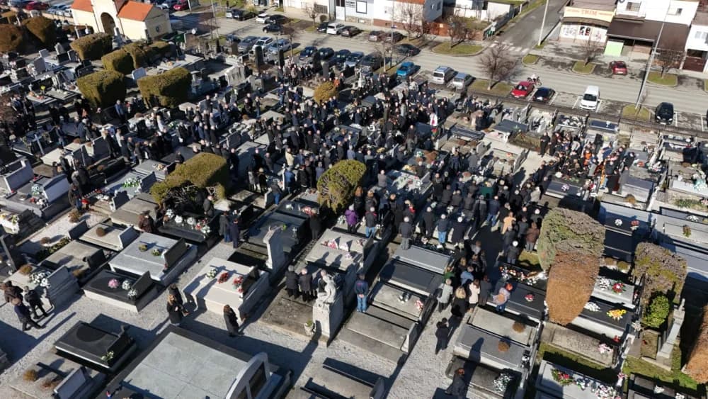 Požega se dostojanstveno oprostila od svoga Ćire