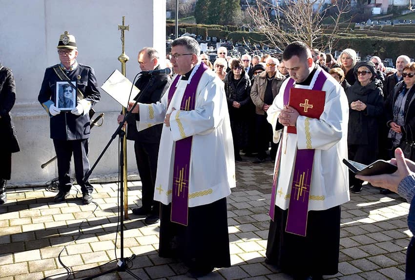 Požega se dostojanstveno oprostila od svoga Ćire