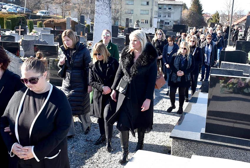 Požega se dostojanstveno oprostila od svoga Ćire