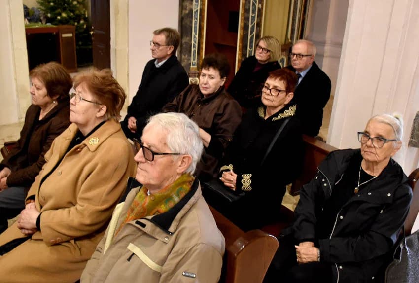Požega se dostojanstveno oprostila od svoga Ćire