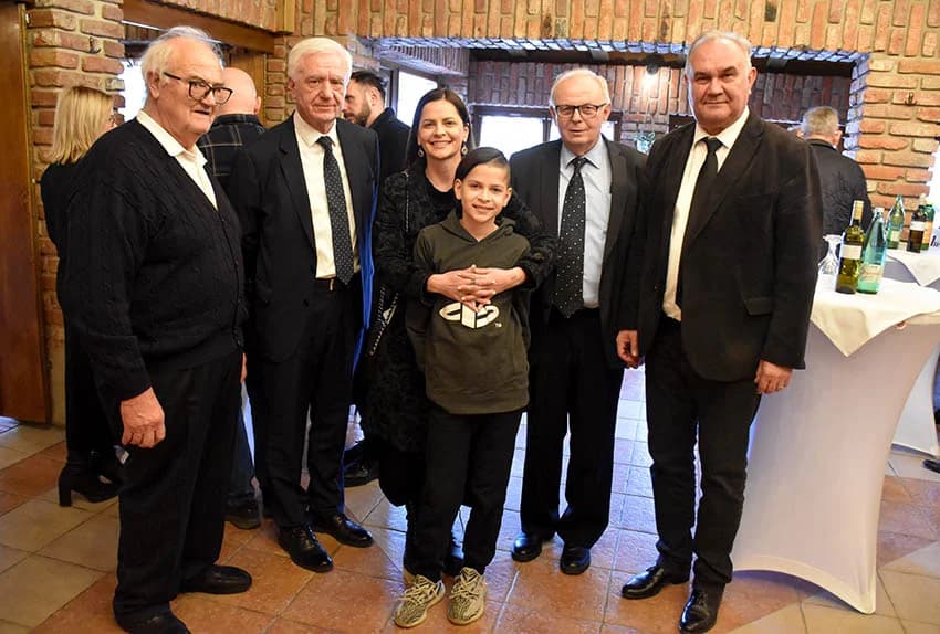 Požega se dostojanstveno oprostila od svoga Ćire