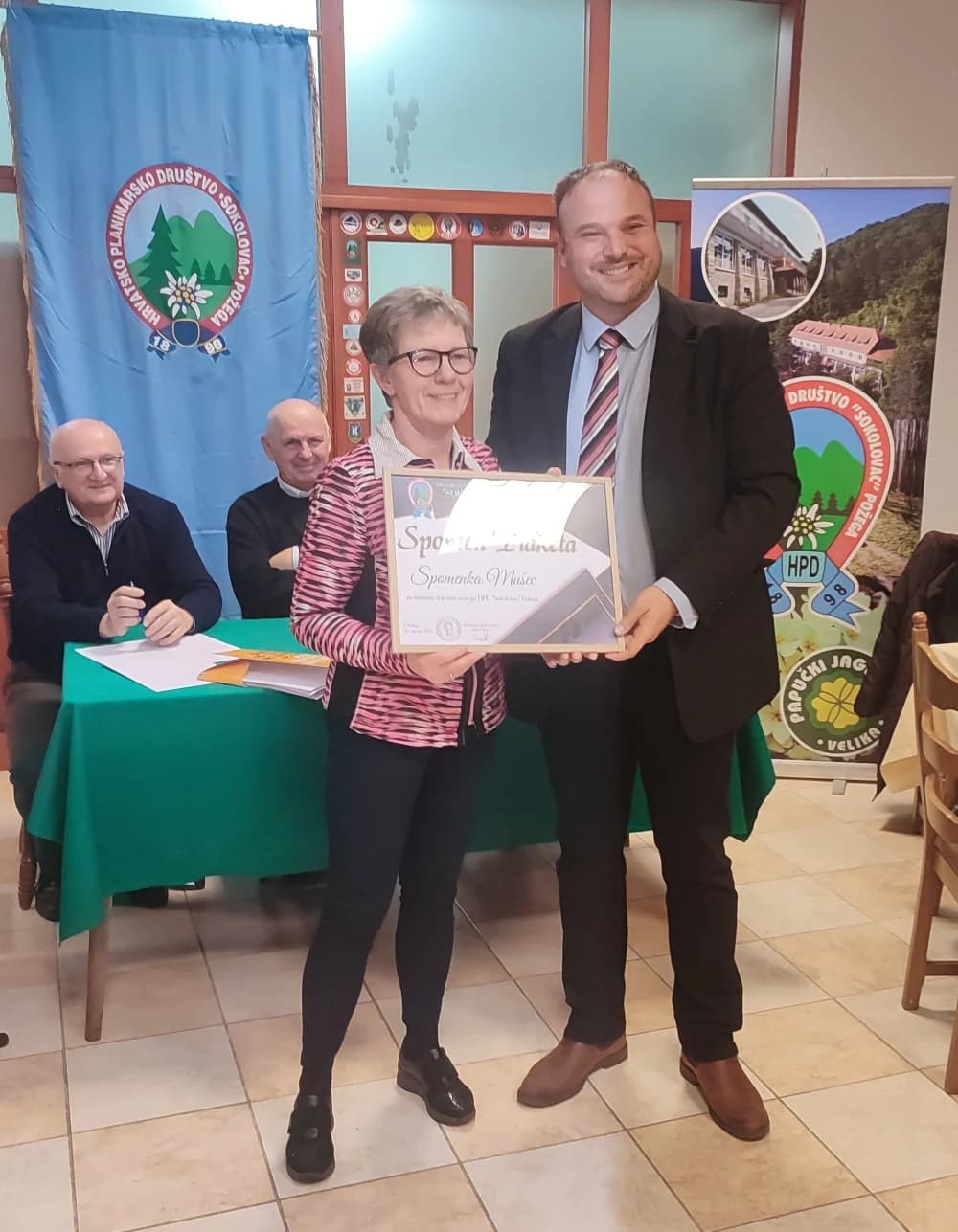 Četvero planinara Sokolovca primilo društvena priznanja