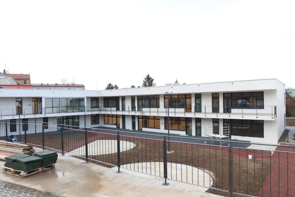 /FOTO-VIDEO/ Razlog za veselje brojnim roditeljima: Radovi na izgradnji novog Dječjeg vrtića ʼPod gradomʼ pri samom kraju
