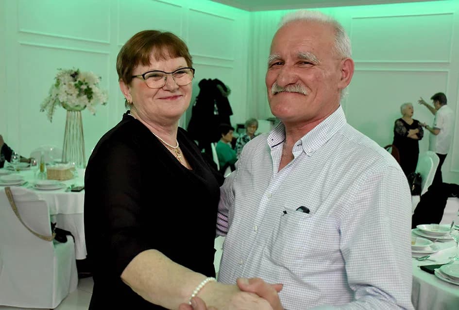 TRAICIONALNA MARINJSKA ZABAVA U POŽEŠKOJ GLORIJI: Ruže za Marije iz Požege, Nove Kapele i Oriovca