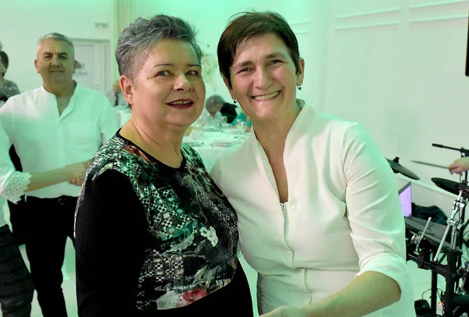 TRAICIONALNA MARINJSKA ZABAVA U POŽEŠKOJ GLORIJI: Ruže za Marije iz Požege, Nove Kapele i Oriovca