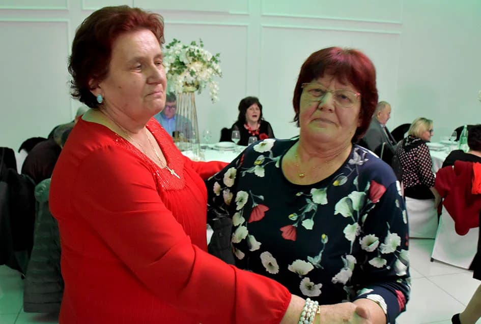 TRAICIONALNA MARINJSKA ZABAVA U POŽEŠKOJ GLORIJI: Ruže za Marije iz Požege, Nove Kapele i Oriovca