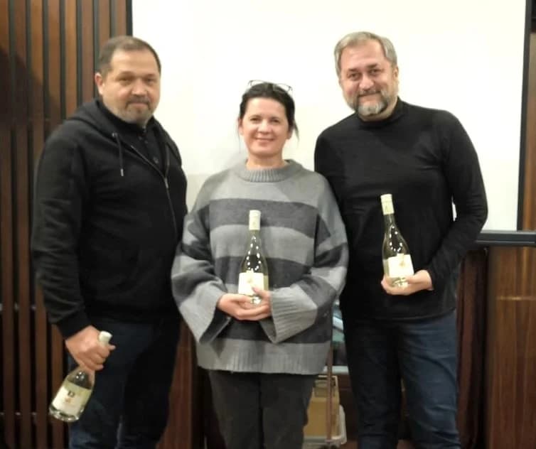 ODRŽAN 126. POŽEŠKI PUB KVIZ Prvo mjesto osvojila ekipa „The Mindbenders“