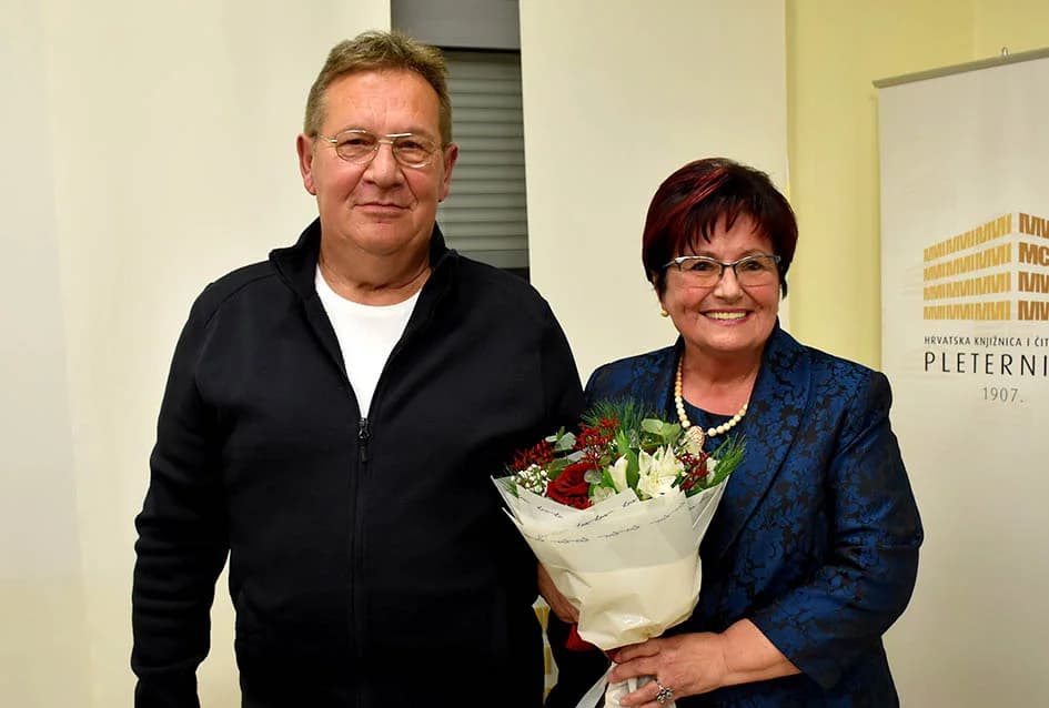 PLETERNIČKA KNJIŽNICA: Otvorena izložbe slika Natalije Čerti iz Požege