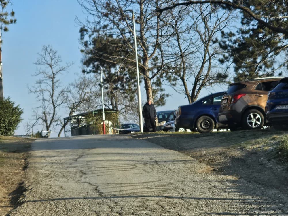 Dojava o bombi u srednjoškolskom centru i Gimnaziji!