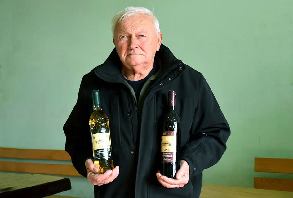 100 NAJBOLJIH VINA HRVATSKE Enjingi s Venjem ponovo na vinskom tronu