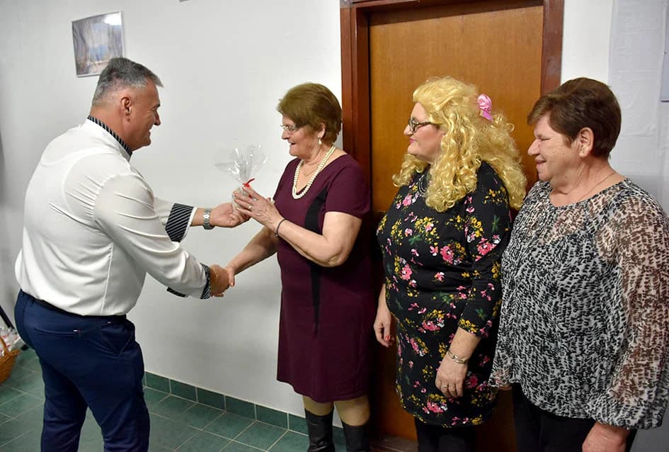 Jedna zabava, tri povoda kod veličkih umirovljenika