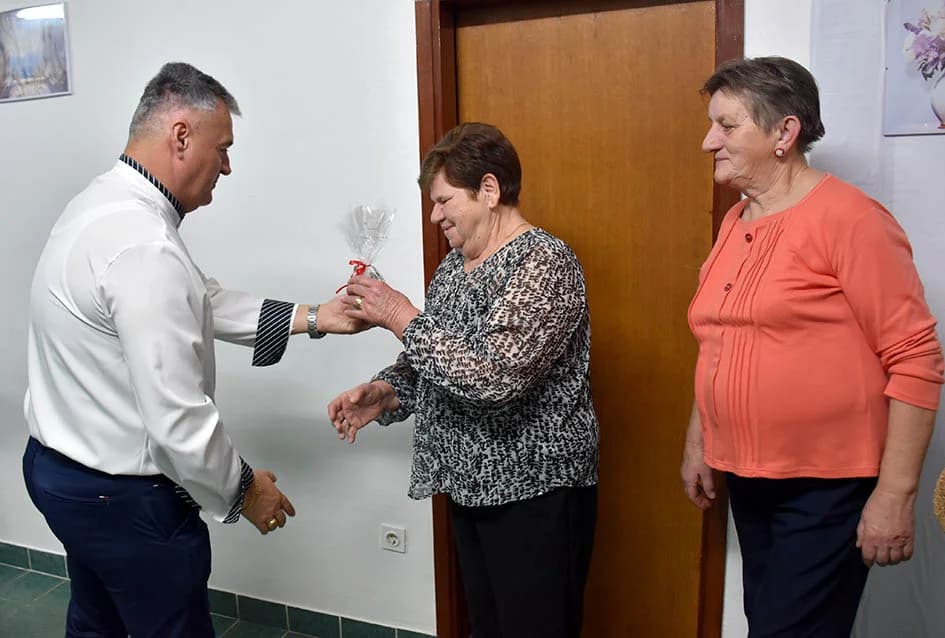 Jedna zabava, tri povoda kod veličkih umirovljenika