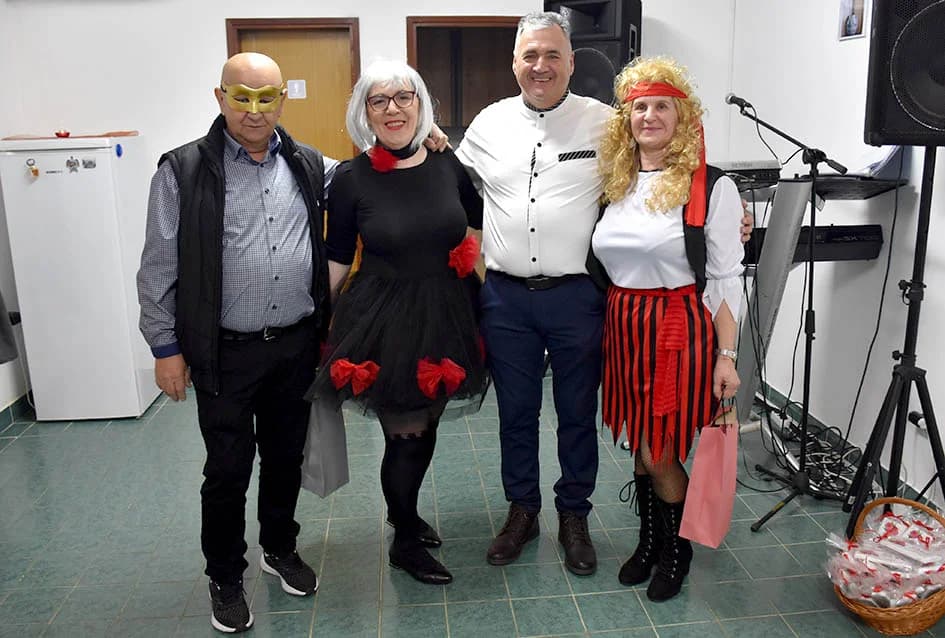 Jedna zabava, tri povoda kod veličkih umirovljenika