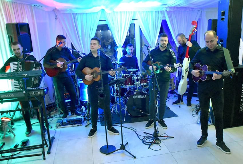 Popularni Ivan Štivić i Paori razveselili brojne vetovačke lovce  i njihove goste