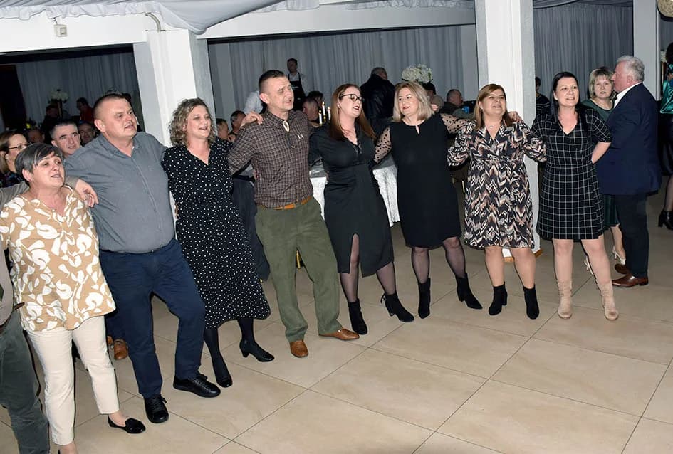 Popularni Ivan Štivić i Paori razveselili brojne vetovačke lovce  i njihove goste