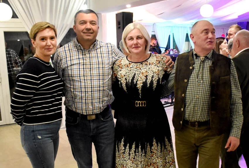 Popularni Ivan Štivić i Paori razveselili brojne vetovačke lovce  i njihove goste