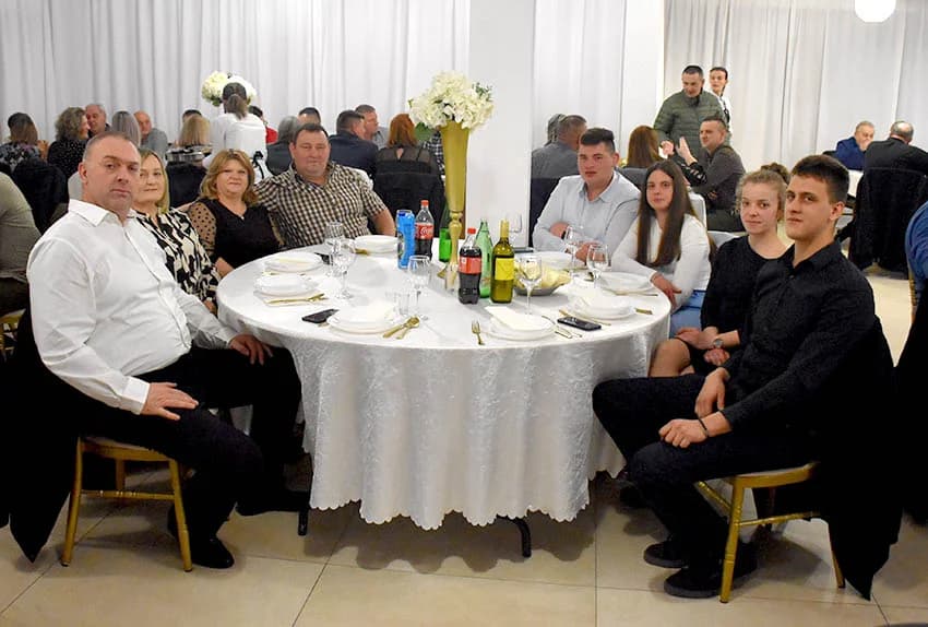 Popularni Ivan Štivić i Paori razveselili brojne vetovačke lovce  i njihove goste