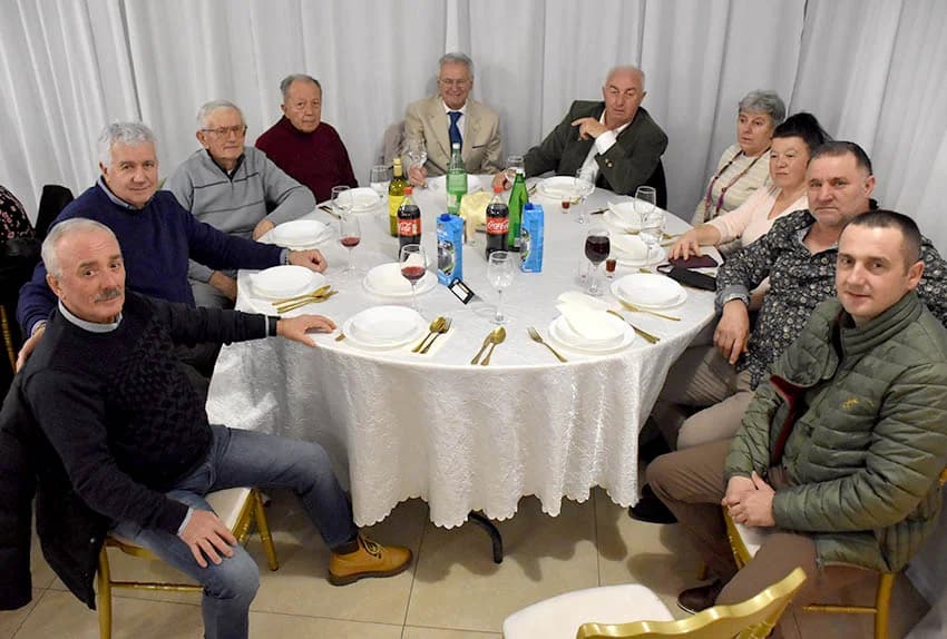 Popularni Ivan Štivić i Paori razveselili brojne vetovačke lovce  i njihove goste