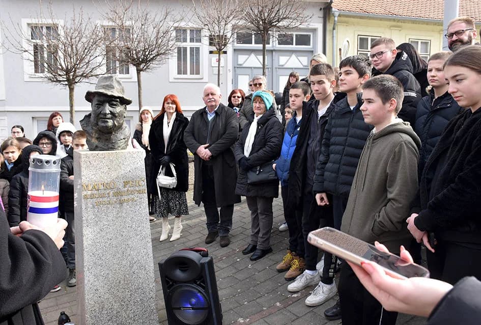 OBILJEŽENA 102. OBLJETNICA ROĐENJA AKADEMIKA MATKA PEIĆA: ʼNjegov rad nadahnjuje i sadašnje generacijeʼ