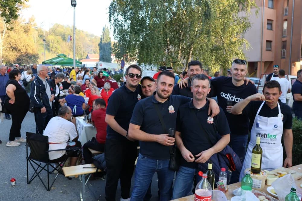 /FOTOGALERIJA/ Ekipa iz Rajsavca dominirala na 14. sajmu Slavonski banovac u Pakracu