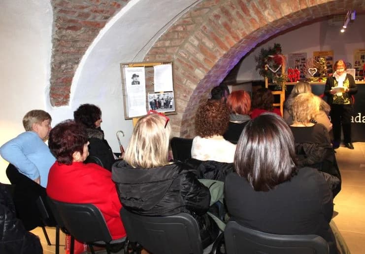 Održana večer poezije „Peićevci za 10“ i poezije Matka Peića