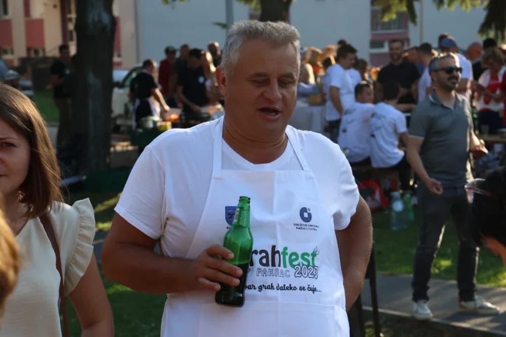 /FOTOGALERIJA/ Ekipa iz Rajsavca dominirala na 14. sajmu Slavonski banovac u Pakracu